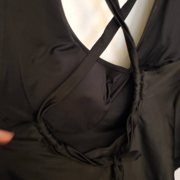 New bathing suit - Picture 6 of 6